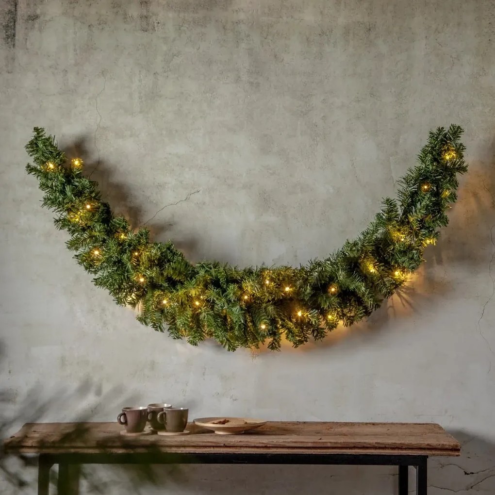 Podświetlana girlanda świerkowa w kształcie księżyca