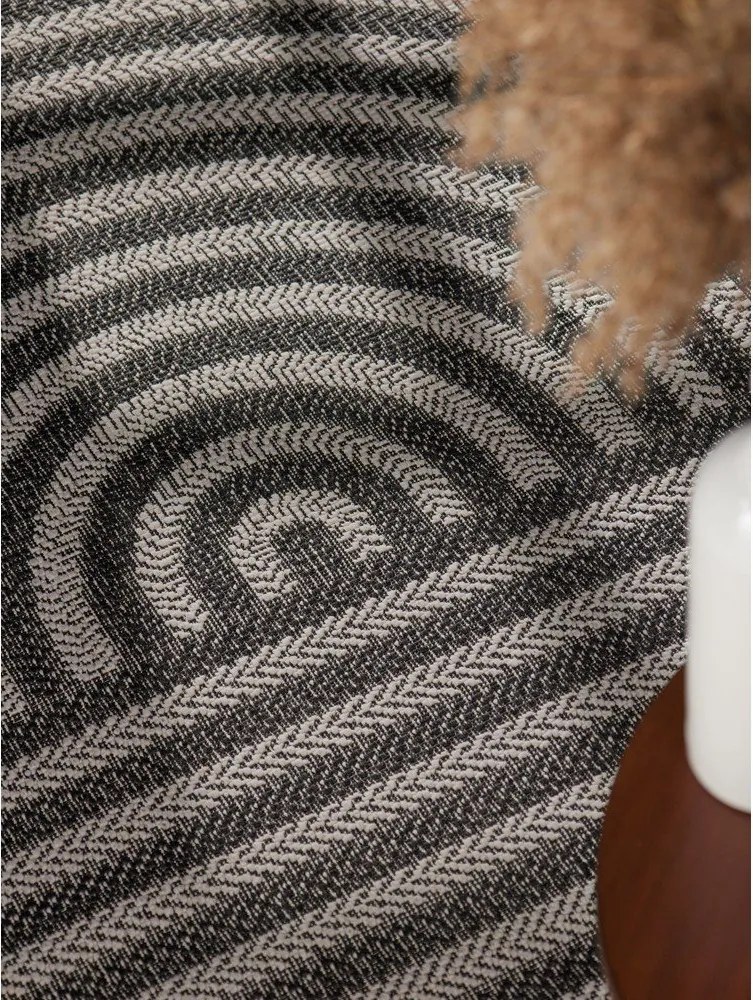 Czarno-kremowy dywan odpowiedni na zewnątrz 160x230 cm Haringey Woodfield – Ted Baker