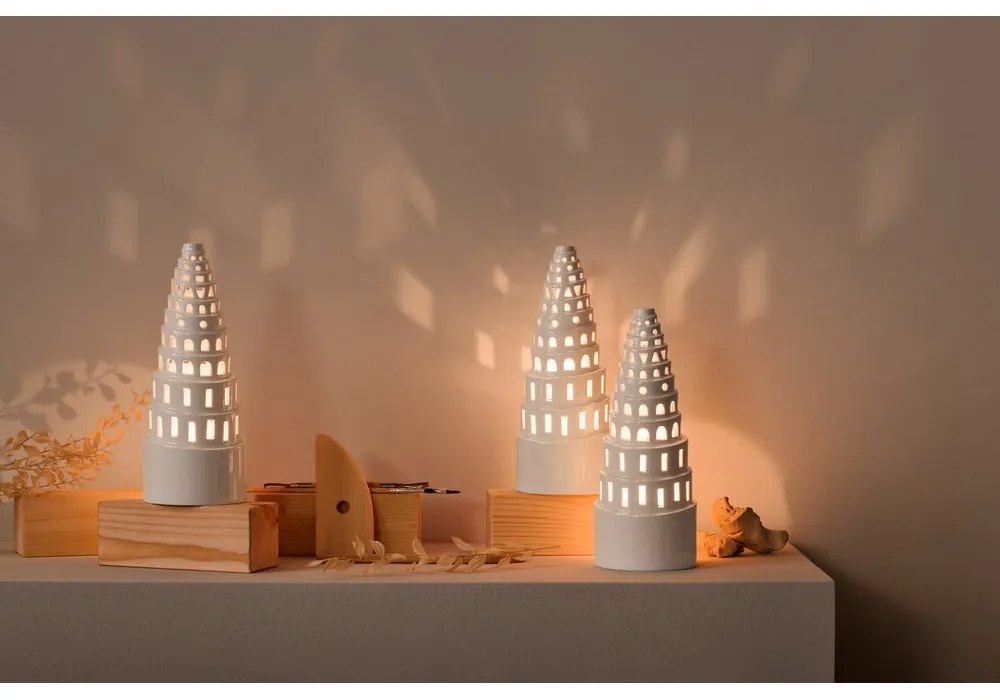 Biały ceramiczny świecznik świąteczny Kähler Design Lighthouse, ø 9 cm