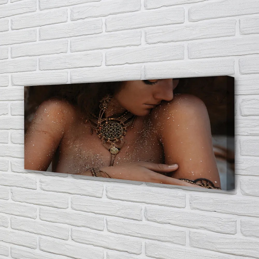 Zdjęcie na płótnie Kobieta w Biżuterii