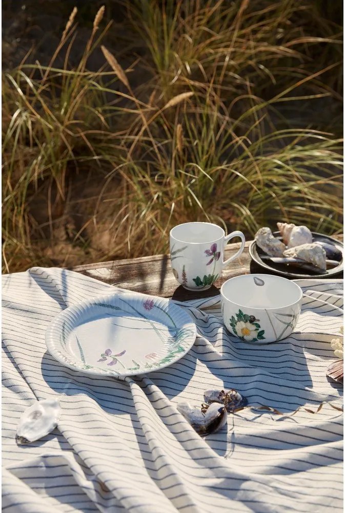 Biały porcelanowy kubek 330 ml Hammershøi Summer – Kähler Design