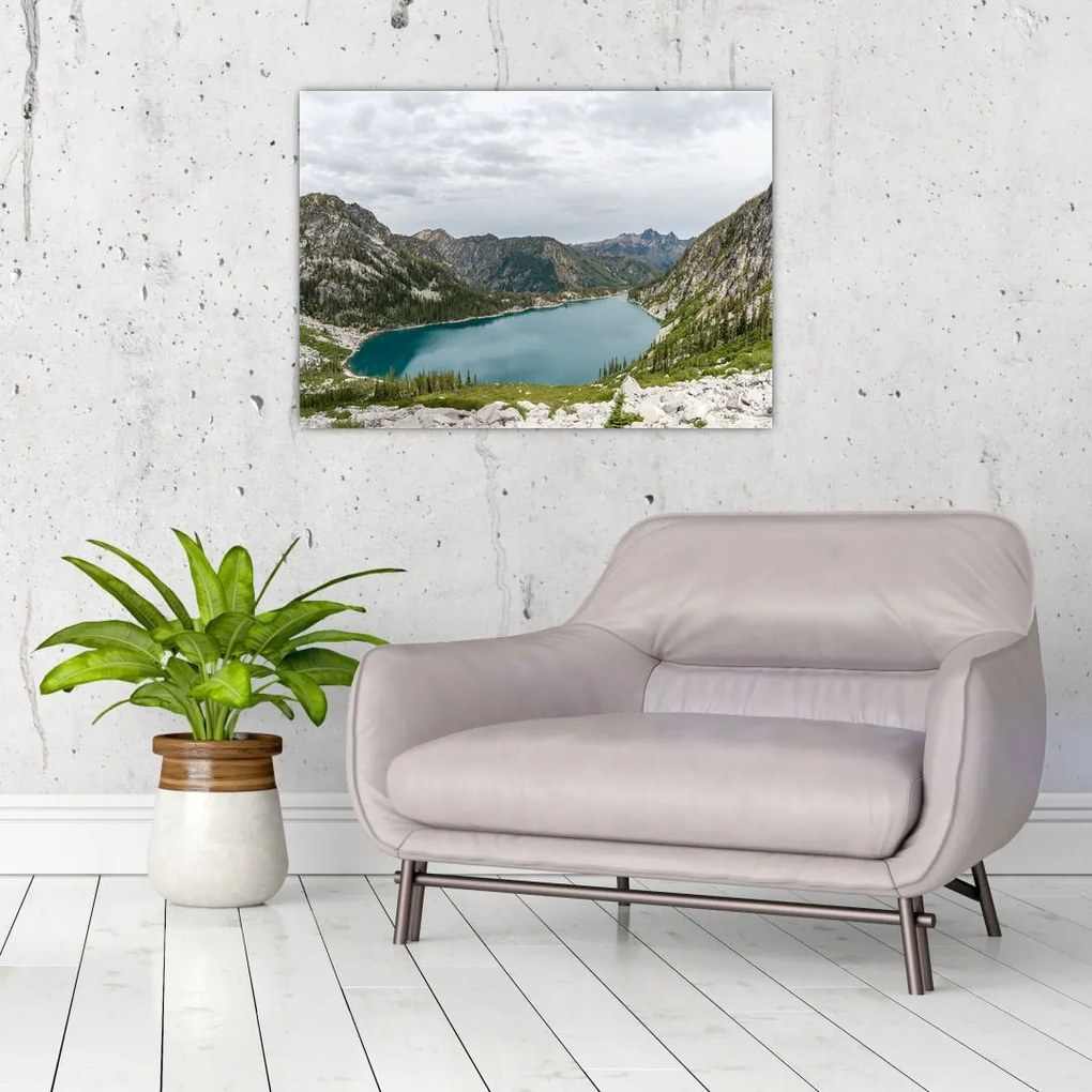 Obraz na szkle jeziora w górach (70x50 cm)