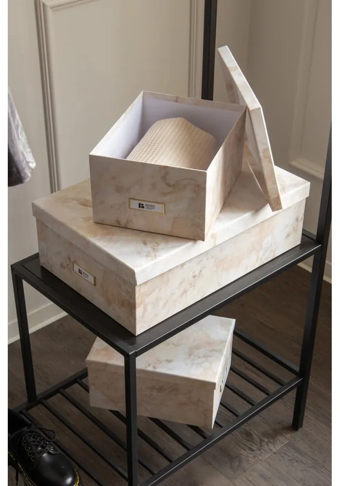 Beżowe kartonowe pojemniki zestaw 3 szt. z pokrywką 31x47x15,5 cm Inge Paper Laminate – Bigso