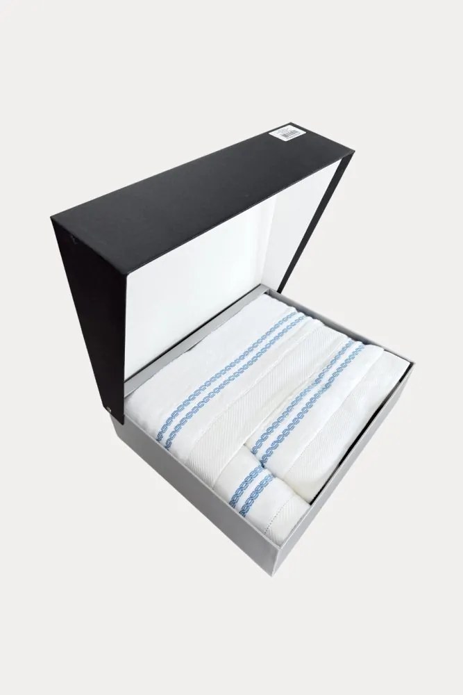 Podarunkowy zestaw ręczników CHAINE, 3 szt Biały / różowy haft