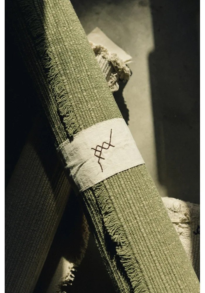 Bawełniany dywan tkany ręcznie w kolorze khaki 140x200 cm Handloom – Lorena Canals