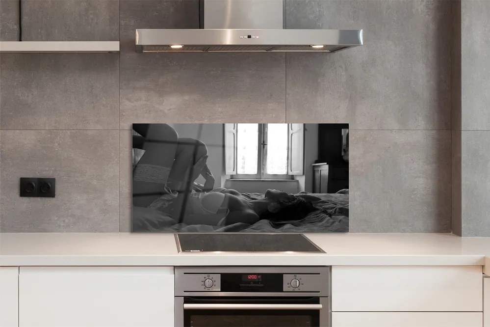 Panel szklany do Kuchni Kobieta przy Oknie