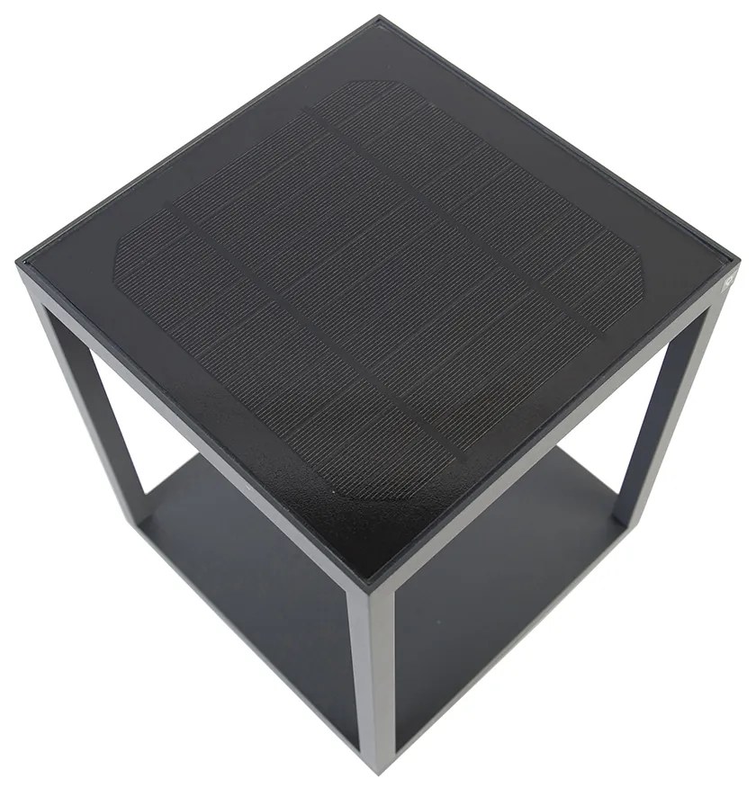 Lampa podłogowa zewnętrzna z panelem słonecznym