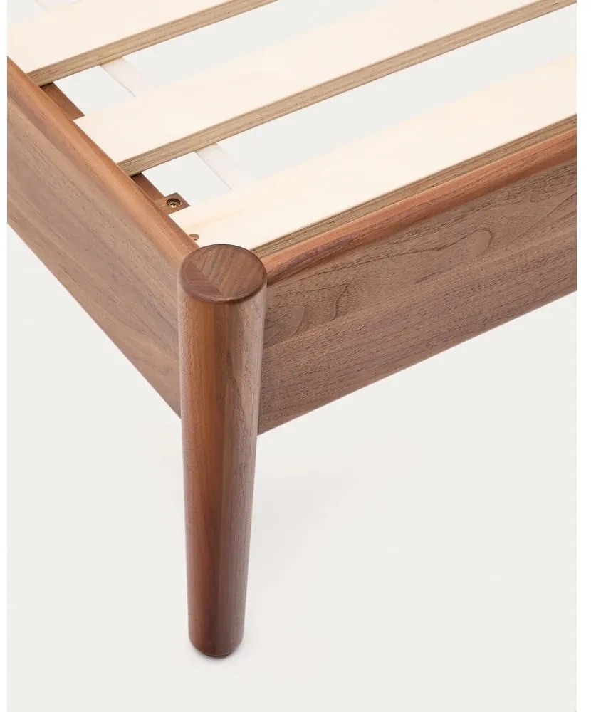 Ciemnobrązowe łóżko dwuosobowe ze stelażem 160x200 cm Elan – Kave Home