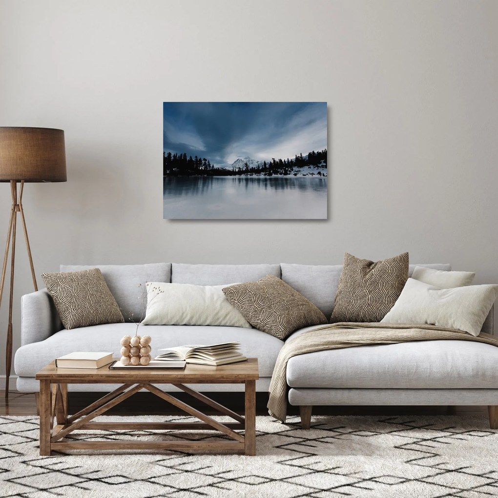 Obraz na szkle - Na zamarzniętym jeziorze (70x50 cm)