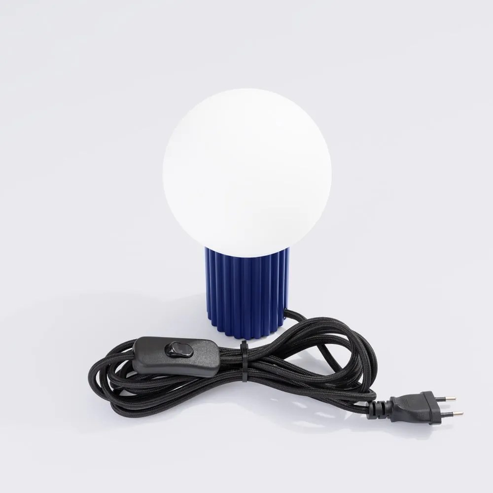 Ciemnoniebieska lampa stołowa ze szklanym kloszem (wysokość 19 cm) Orbital – Nice Lamps