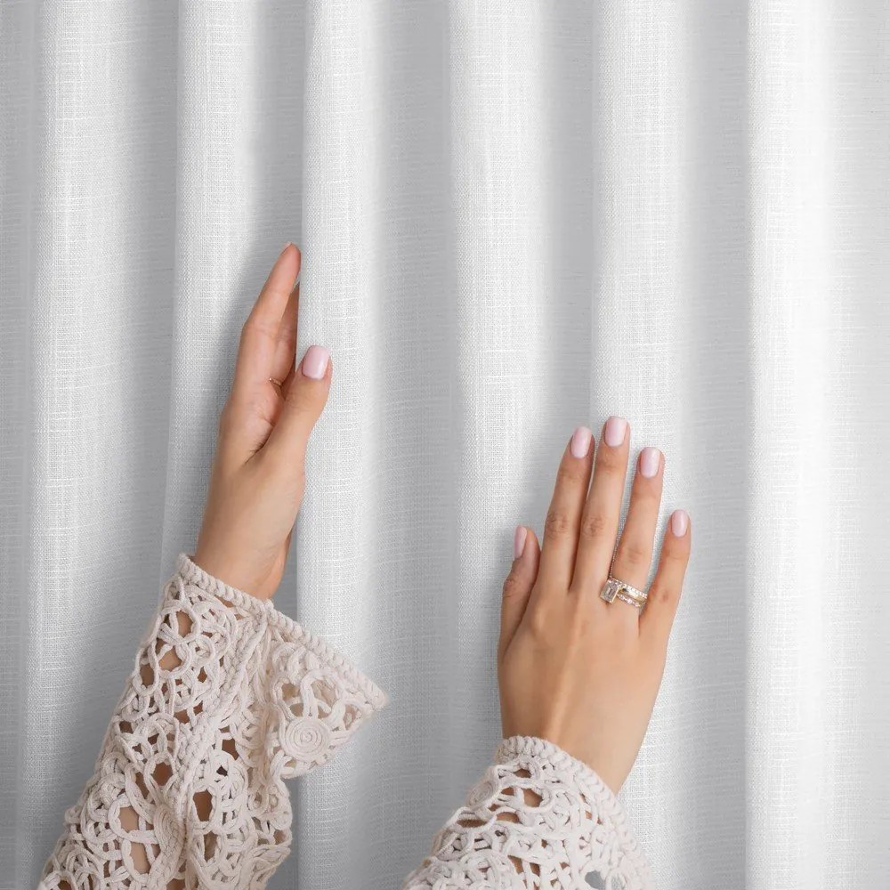 Biała zasłona 140x270 cm Valeta – Restilo