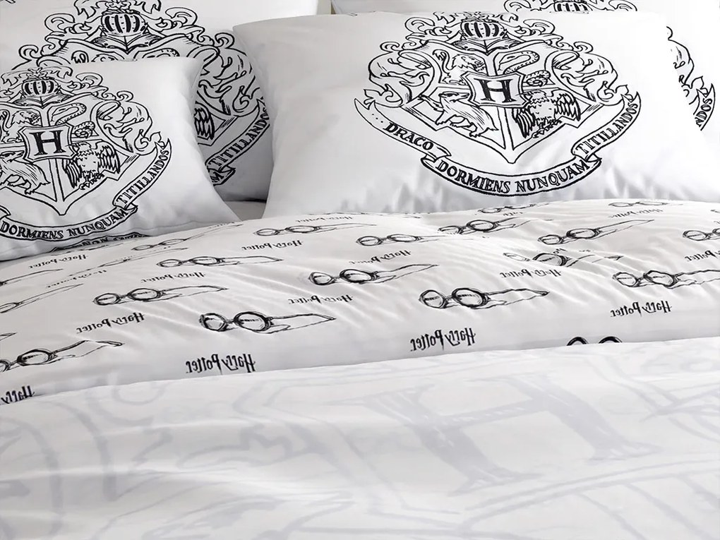 PrzytulneMieszkanie.pl PrzytulneMieszkanie.pl Pościel świecąca HARRY POTTER VISION biała Rozmiar pościeli: 70 x 90 cm | 140 x 200 cm