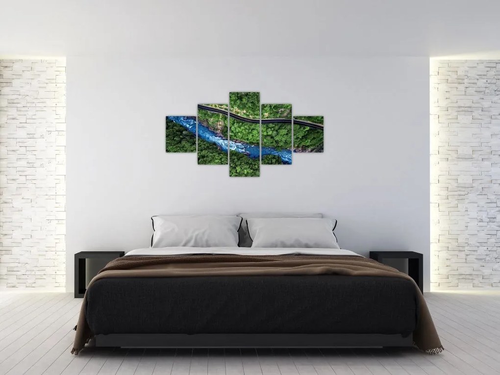 Obraz - Rzeka między górami, Kaukaz, Rosja (125x70 cm)