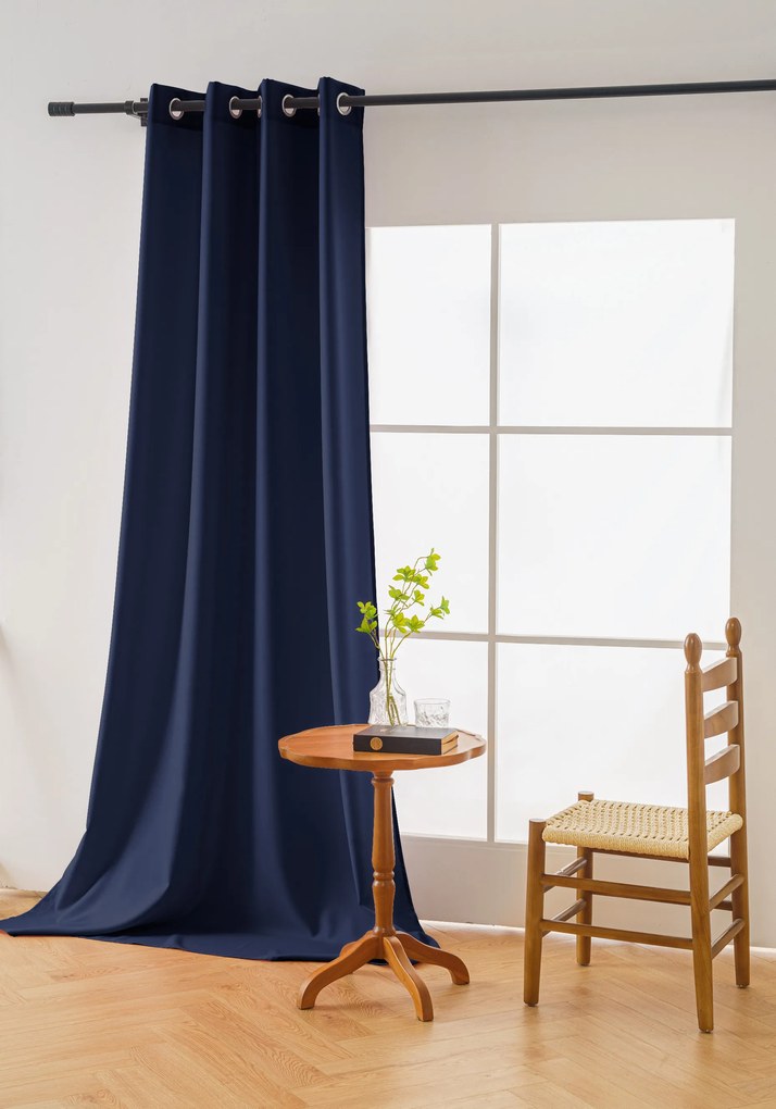 Ciemnoniebieska zasłona OXFORD LIGHT 140x250 cm Zawieszanie: Metalowe pierścienie