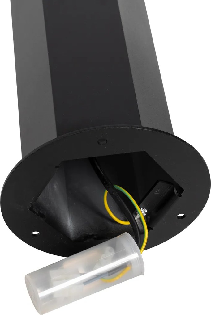 Lampa podłogowa zewnętrzna czarna z kloszem w kolorze dymu sześciokątnym 50 cm - Denmark