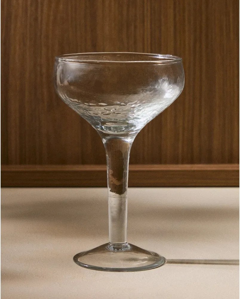 Kieliszek do wina Sileia – Kave Home