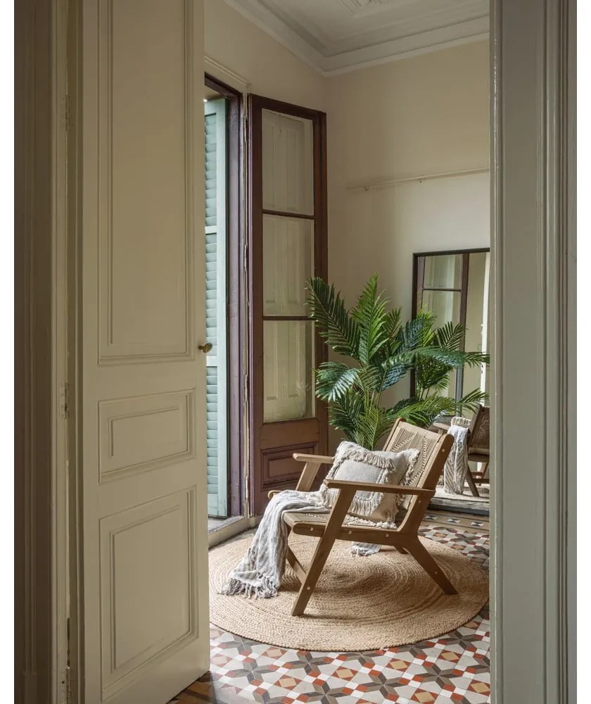 Drewniany fotel ogrodowy w naturalnym kolorze Geralda – Kave Home