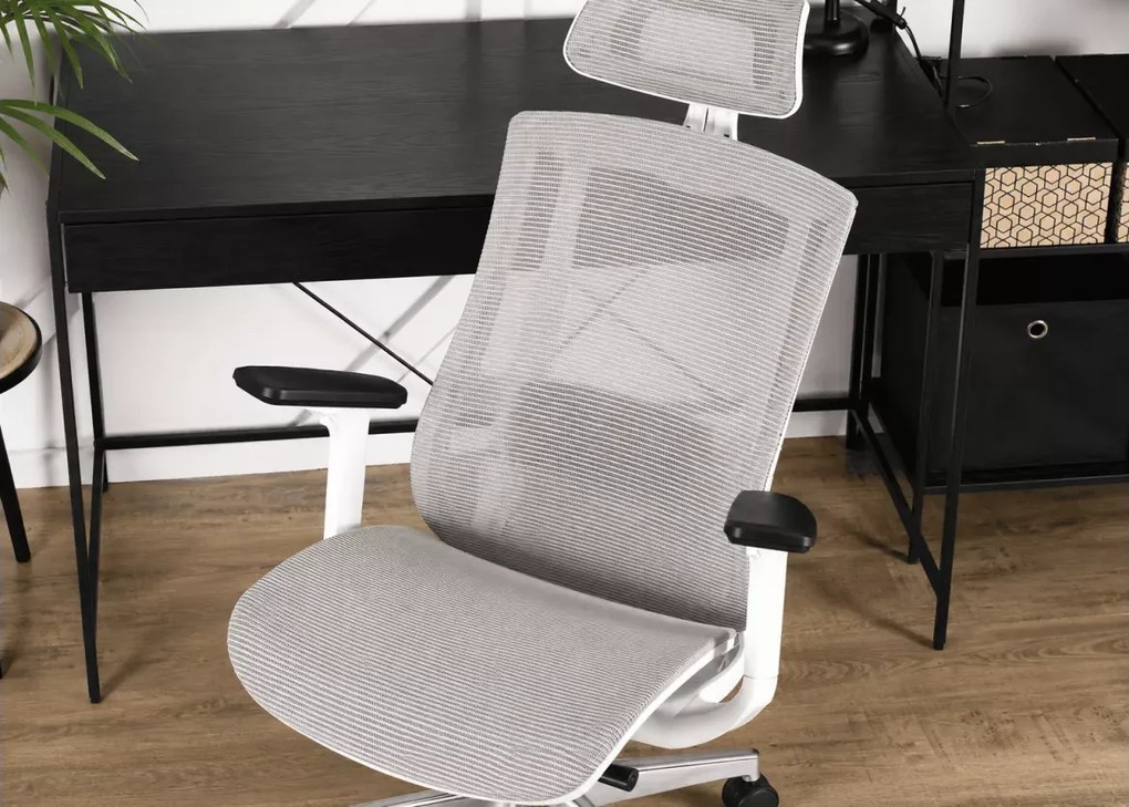 Kirtoz – ergonomiczny fotel obrotowy beżowy do biura, gry i nauki