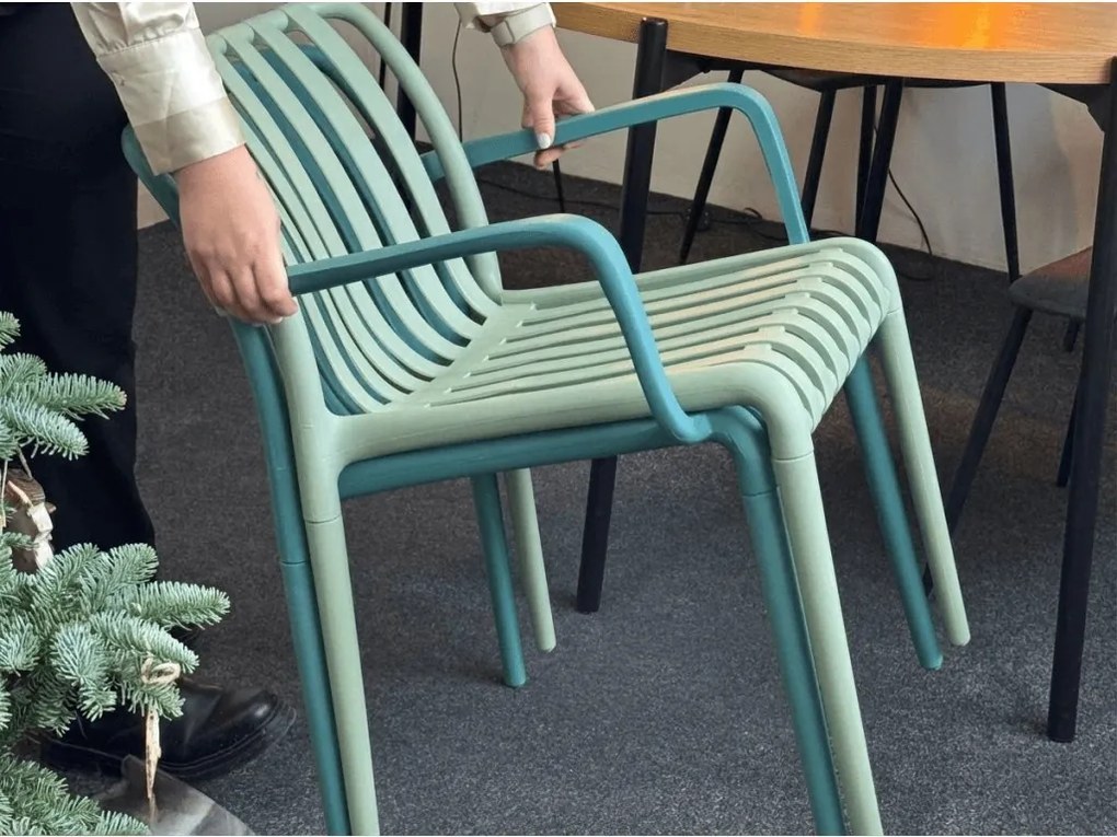 Plastikowe krzesło TREGO z podłokietnikami, zielone