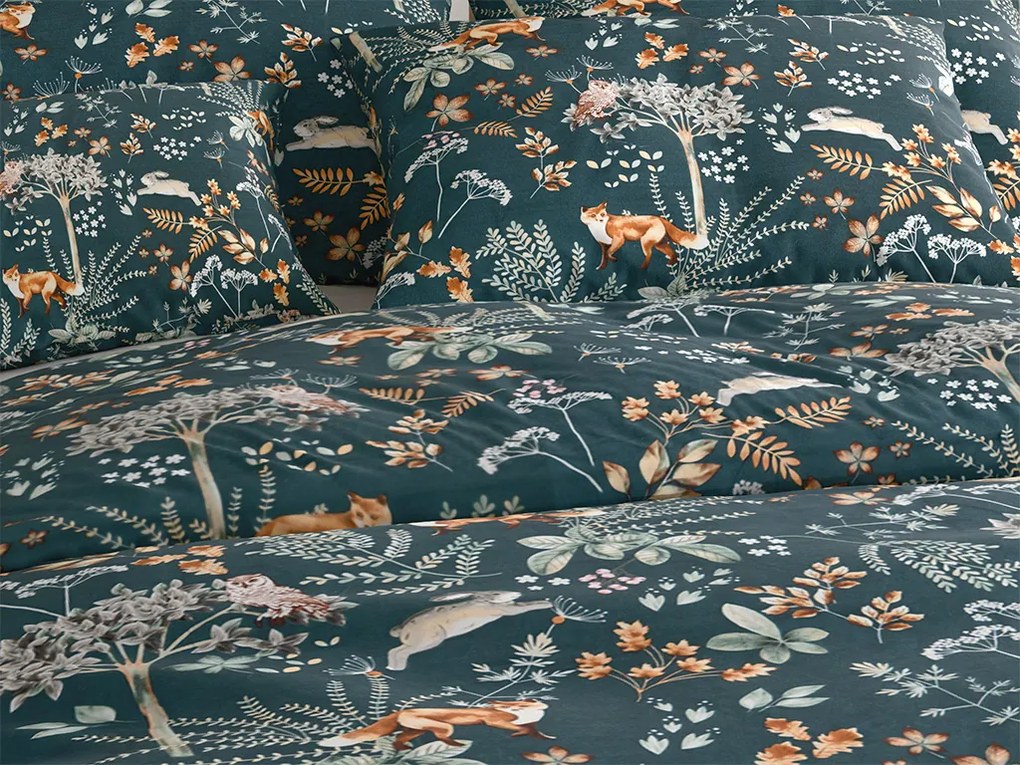 PrzytulneMieszkanie.pl PrzytulneMieszkanie.pl Pościel z mikrofibry THE FOX AND THE HARE ciemnozielona Rozmiar pościeli: 70 x 90 cm | 140 x 220 cm