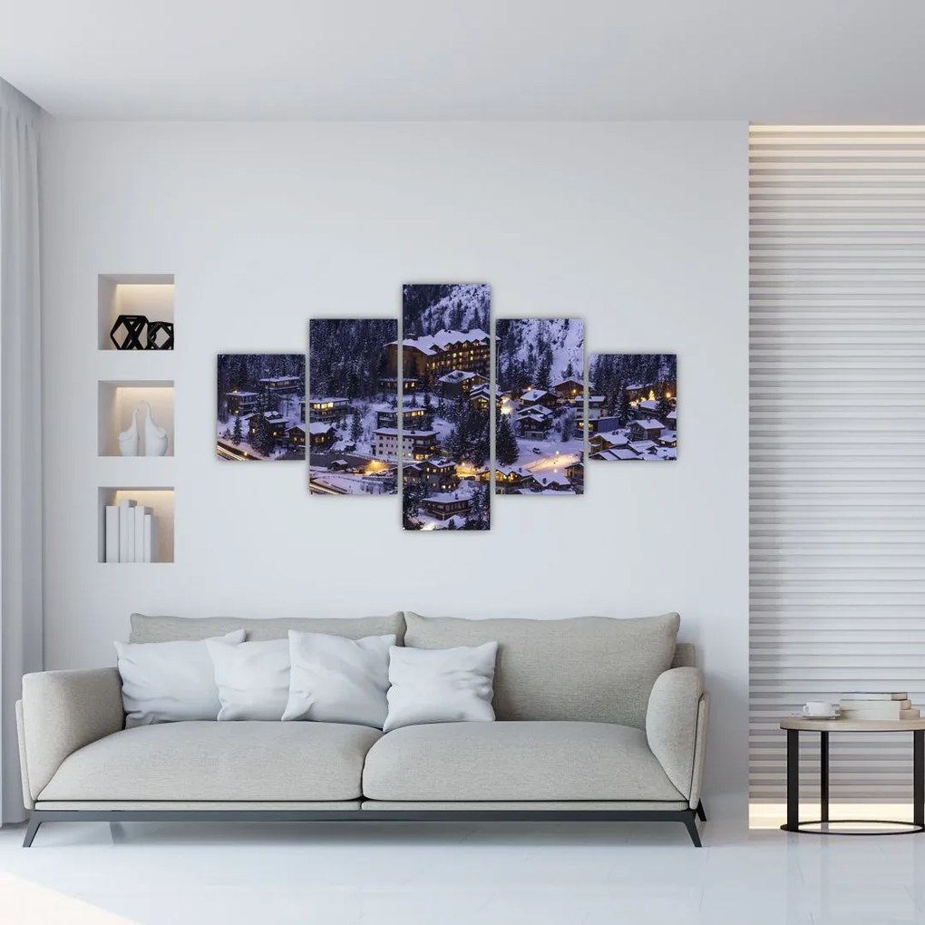 Obraz - górskie zimowe miasteczko (125x70 cm)