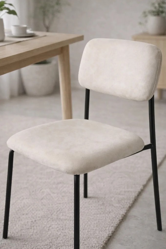 Krzeso Vius z czarnego aksamitu