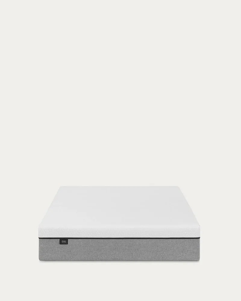 Średnio twardy piankowy materac 135x190 cm Eva – Kave Home