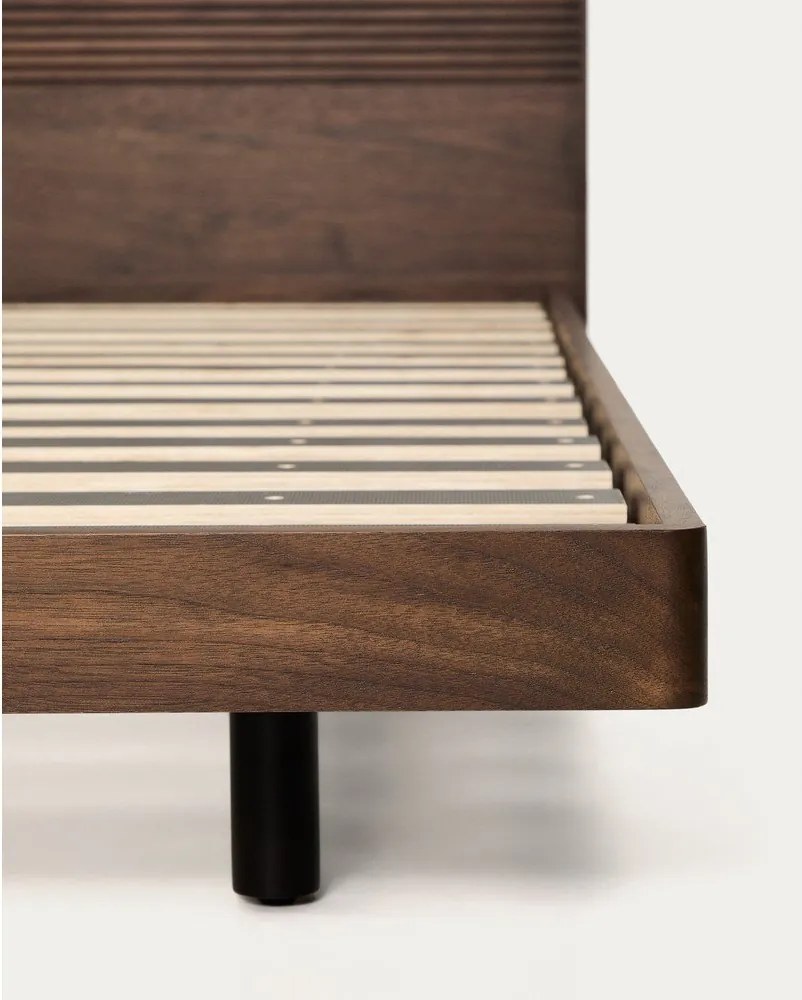 Brązowe łóżko dwuosobowe z litego drewna brzozowego ze stelażem 160x200 cm Norlen – Kave Home