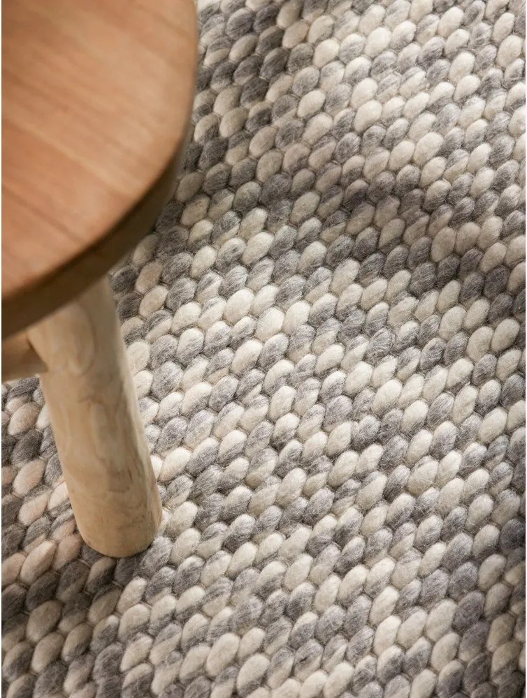 Jasnoszaro-kremowy wełniany okrągły dywan tkany ręcznie ø 160 cm Lyon Beans – Elle Decoration