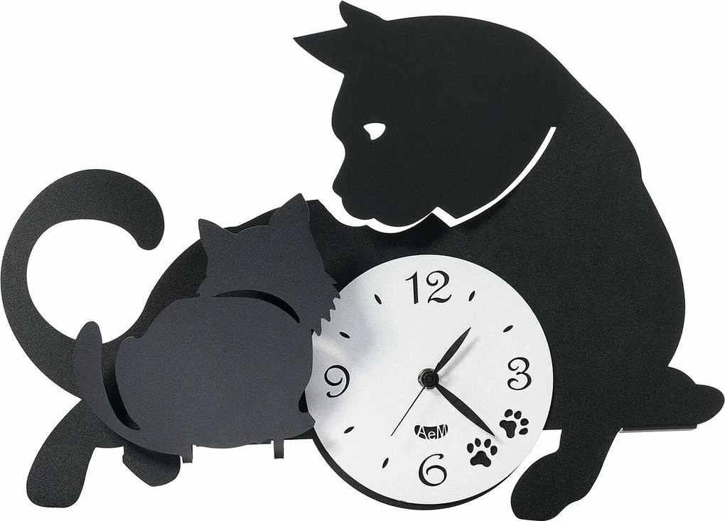 Zegar ścienny Mamma Gatta, 38 x 27 cm, czarne żelazo, wzór kota i kociaka, cichy mechanizm zasilany bateriami, wyprodukowano we Włoszech