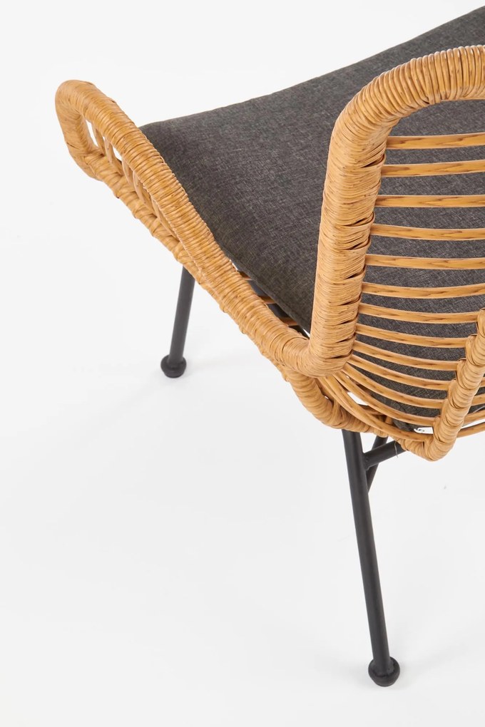 Krzesło rattanowe z poduszką i podłokietnikami Ikaro