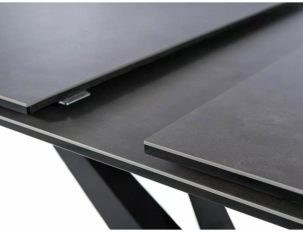 STÓŁ SORENTO CERAMIC CIEMNY SZARY CORSO GREY/CZARNY MAT 160(220)X90 SIGNAL