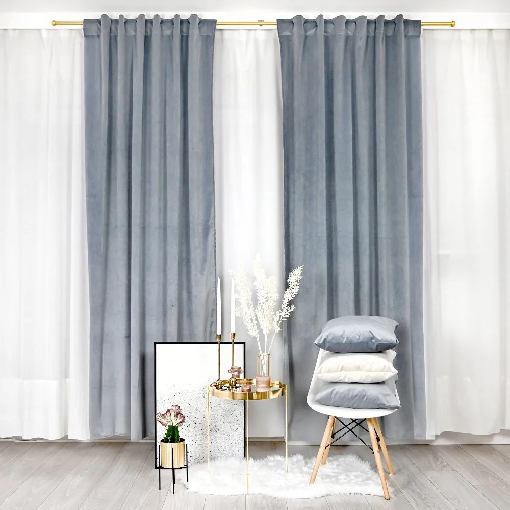 Welurowa zasłona Werona w szaroniebieskim kolorze