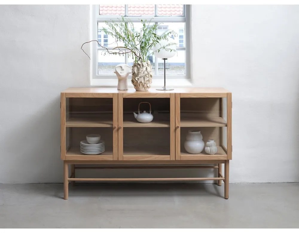 Witryna z litego drewna dębowego 88x140 cm Elba – Unique Furniture
