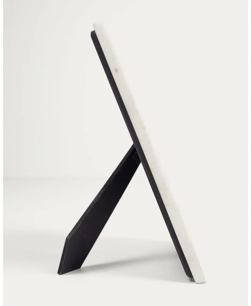 Biała kamienna ramka stojąca 18x23 cm Vittoria – Kave Home