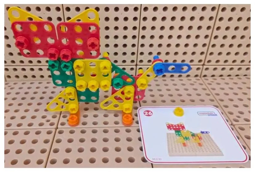 Masterkidz zestaw geometrycznych kształtów klocków do paneli ściennych stem 260 el.