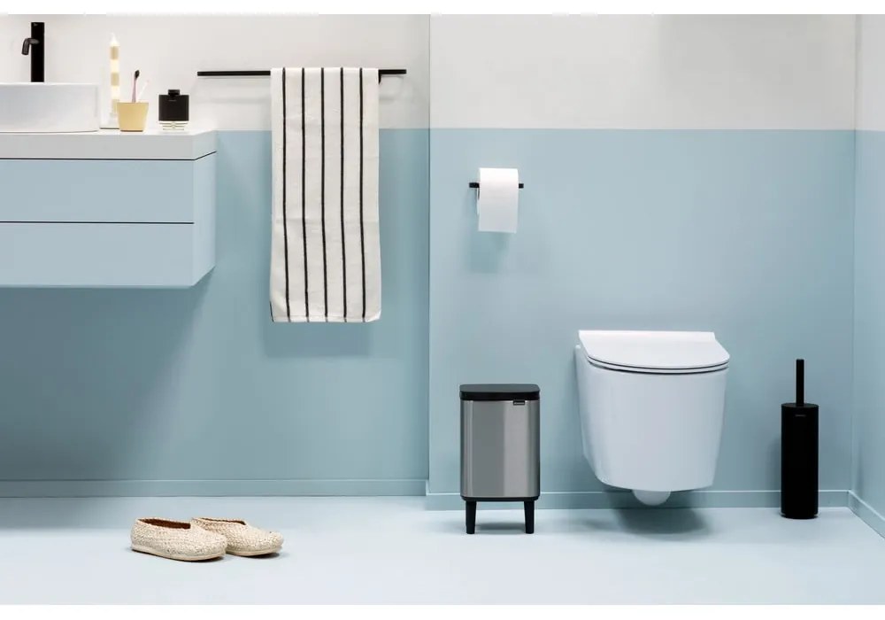 Stalowy kosz na śmieci w kolorze matowego srebra 4 l Bo Hi – Brabantia