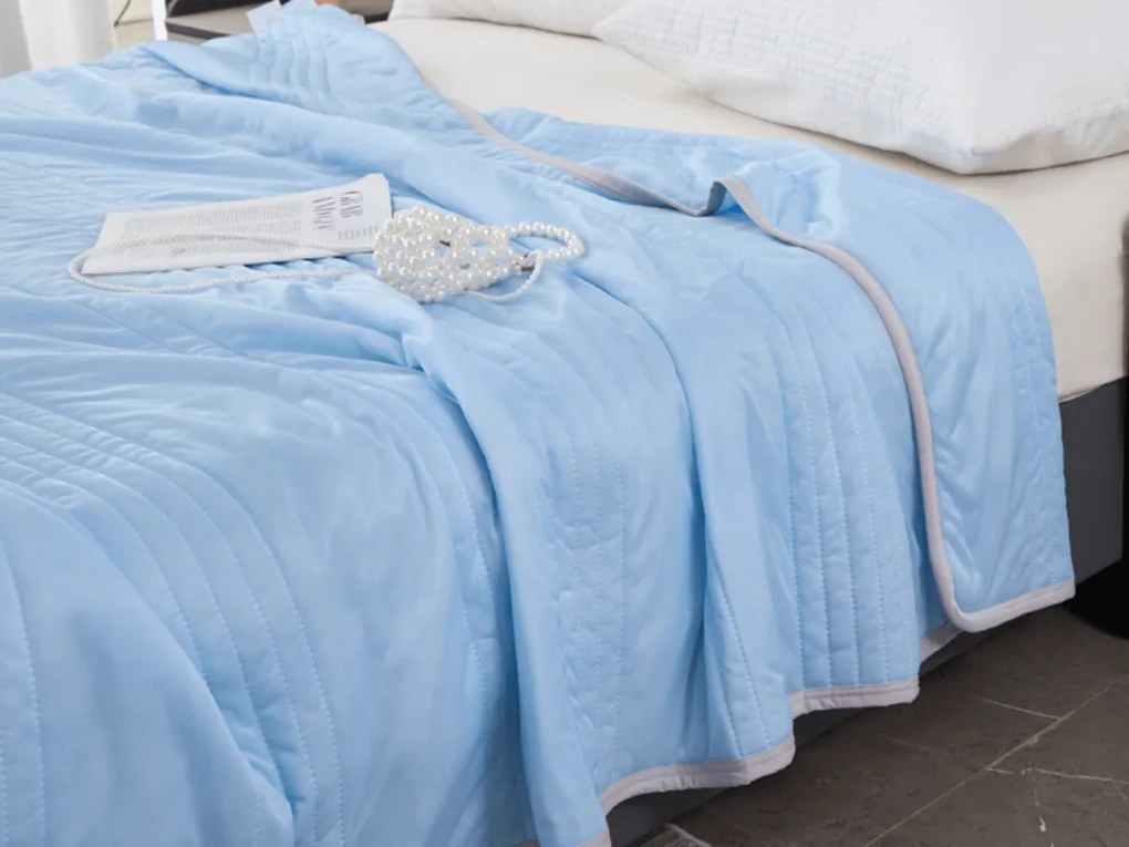 Chłodząca letnia kołdra CELIA, niebieska Rozmiar: 140 x 200 cm