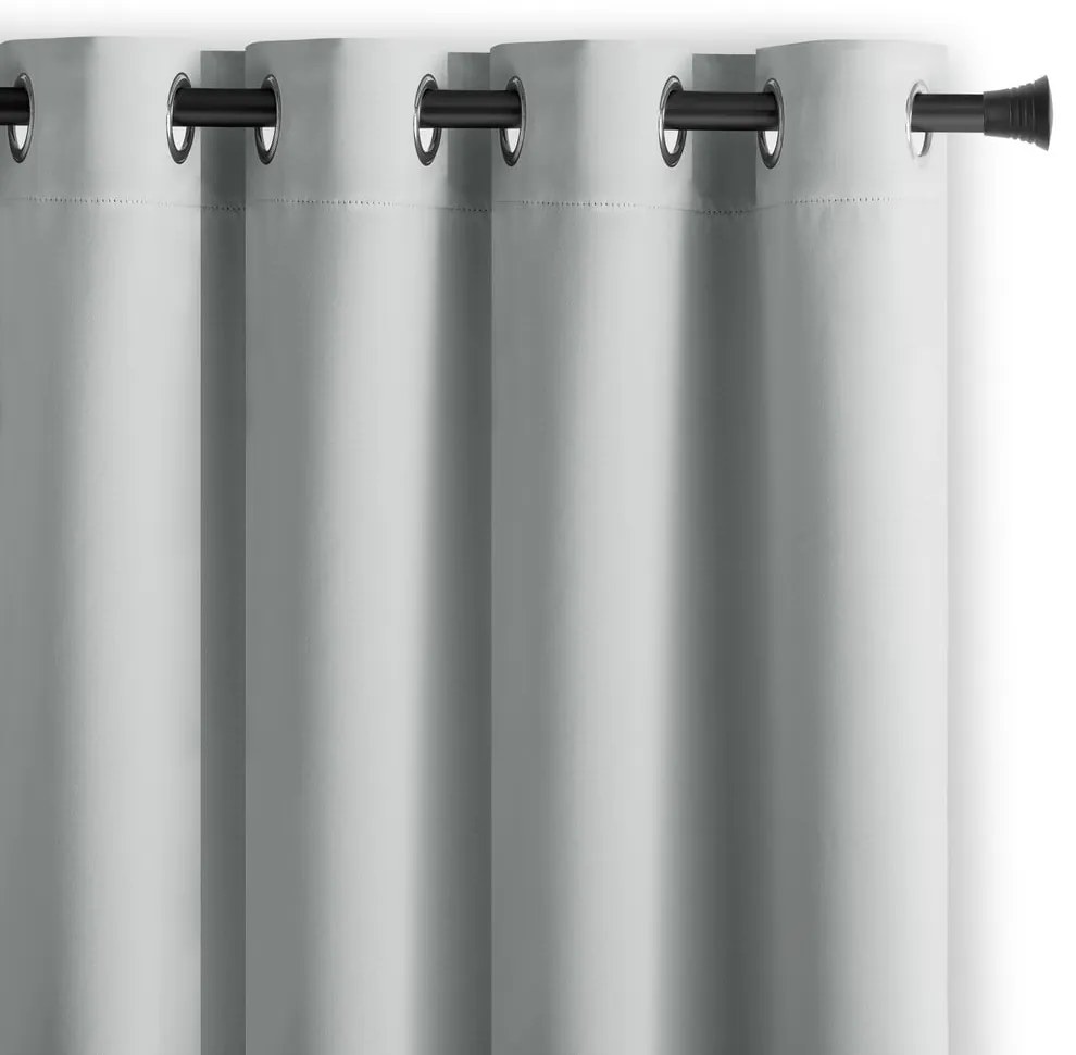 Jasnoszara zasłona zaciemniająca 140x270 cm Eyelets – Restilo