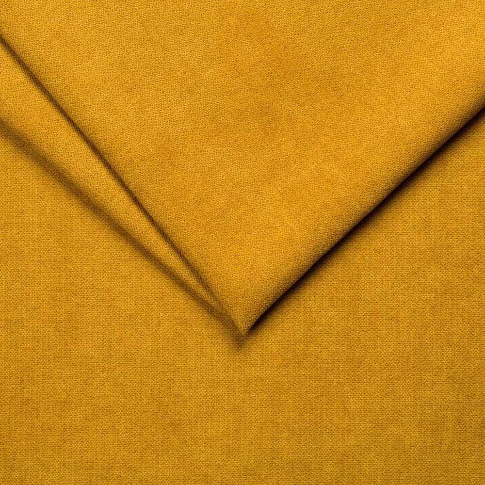 Żółty fotel typu uszak Swan – Ropez