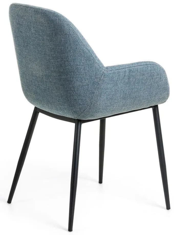 Niebieski tapicerowany fotel jadalniany Konna – Kave Home