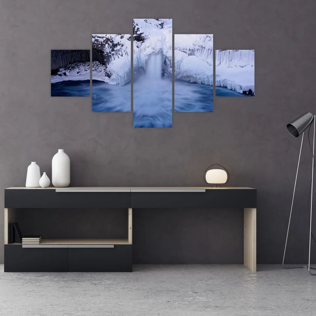 Obraz wodospadu zimą (125x70 cm)