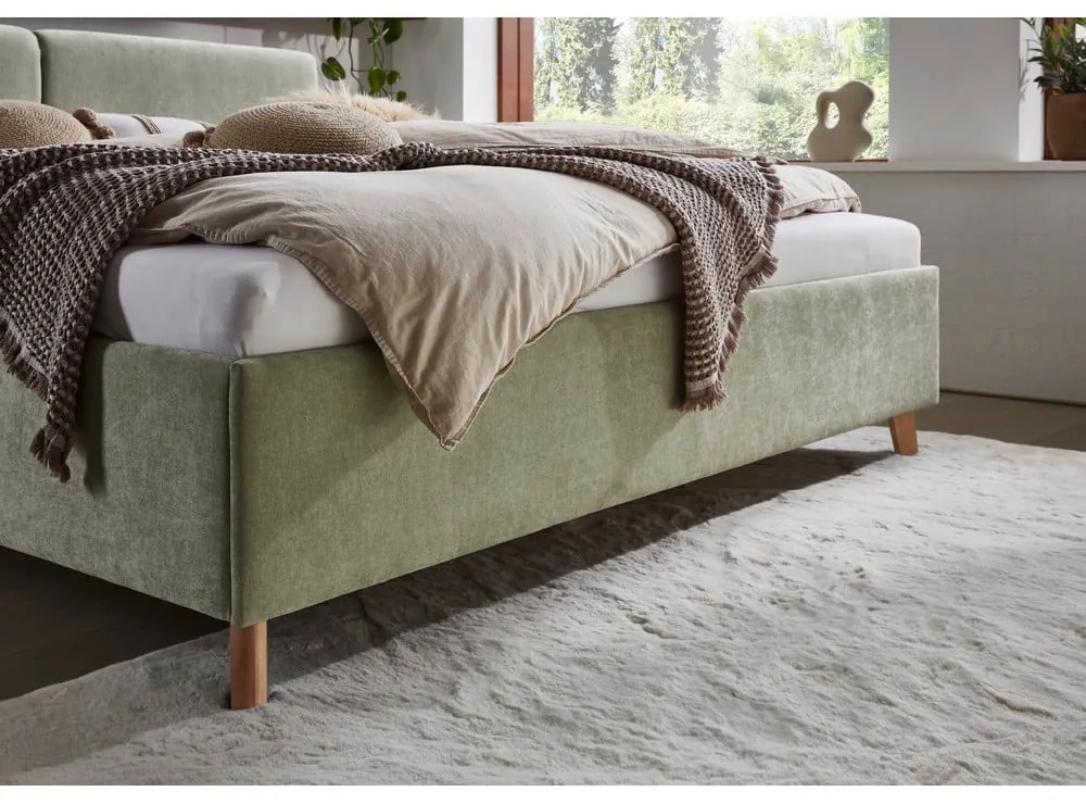Jasnozielone tapicerowane łóżko dwuosobowe ze stelażem 160x200 cm Piano – Meise Möbel