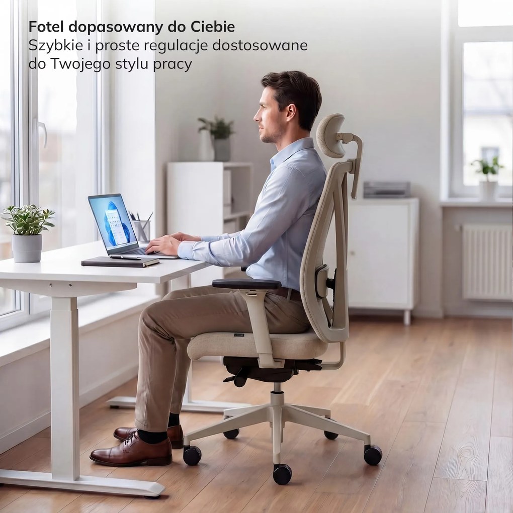 Fotel biurowy ergonomiczny jasnobeżowy VECTOR