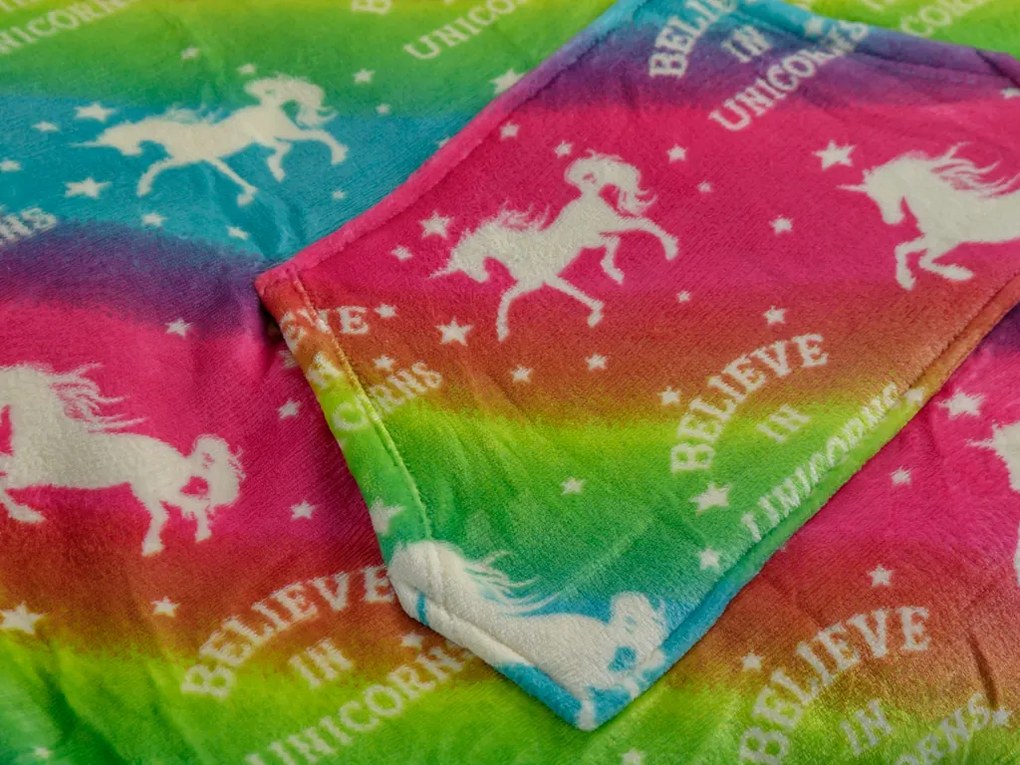 Koc bluza z rękawami i kapturem ALICORN kolorowa