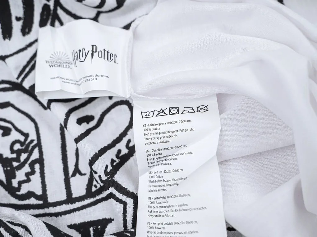 PrzytulneMieszkanie.pl PrzytulneMieszkanie.pl Pościel świecąca HARRY POTTER VISION biała Rozmiar pościeli: 70 x 90 cm | 140 x 200 cm