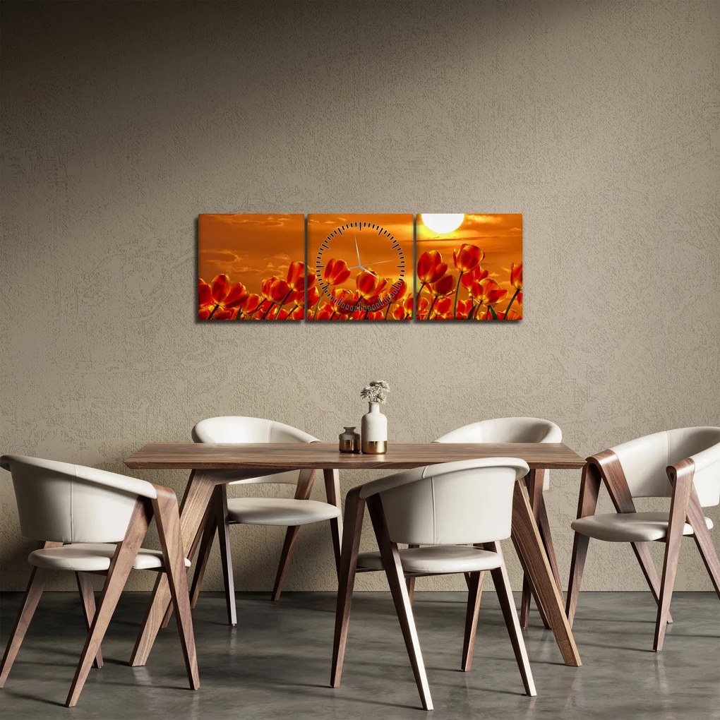 Obraz kwitnącego pola z tulipanami (z zegarem) (90x30 cm)