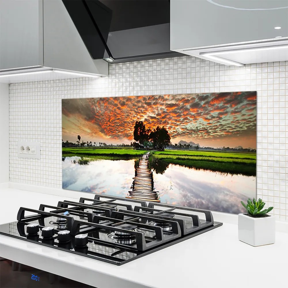 Panel Kuchenny Most Nad Górskim Jeziorem