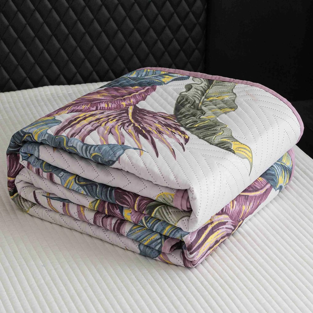 Narzuta na łóżko TROPIC biały / różowy Rozmiar: 220 x 240 cm