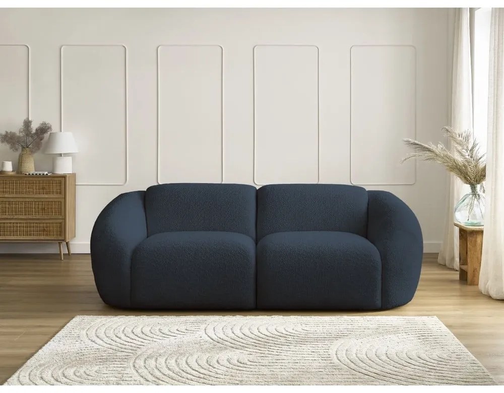 Ciemnoniebieska sofa z materiału bouclé 230 cm Tina – Bobochic Paris